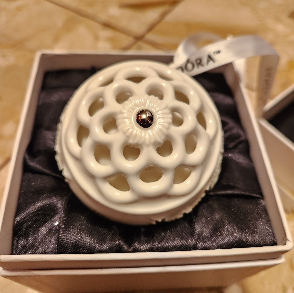 Pandora Ball Ornament - Picture 6 of 6